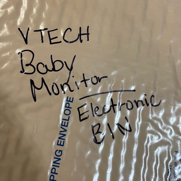 VTECH Baby Monitor - Picture 6 of 6